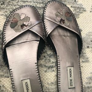 Steven madden metallic leather flats